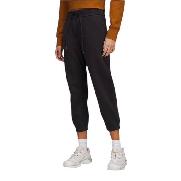 Lululemon Loungeful High-Rise Cropped Jogger Black Size 14 - Picture 1 of 11